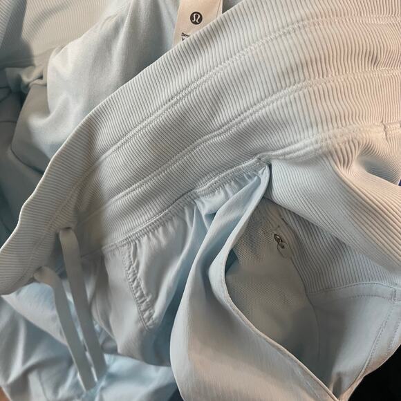 Lululemon Dance Studio Mid-Rise Jogger in Powder Blue - Size 8 - Picture 8 of 10